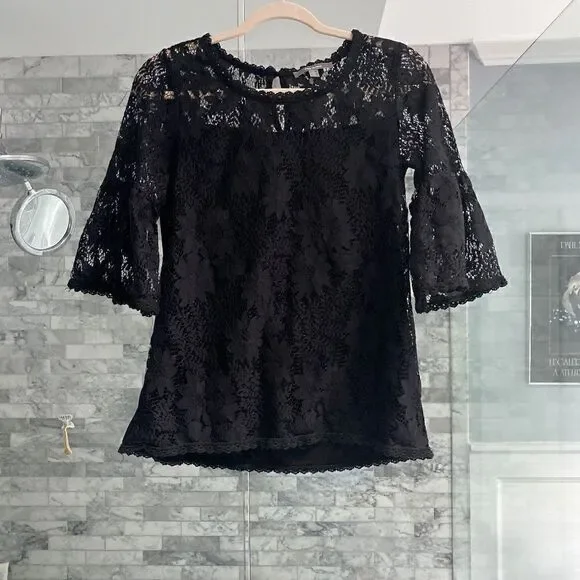 Blue Tassel black lace top with 3/4 bell sleeves - Picture 1 of 3